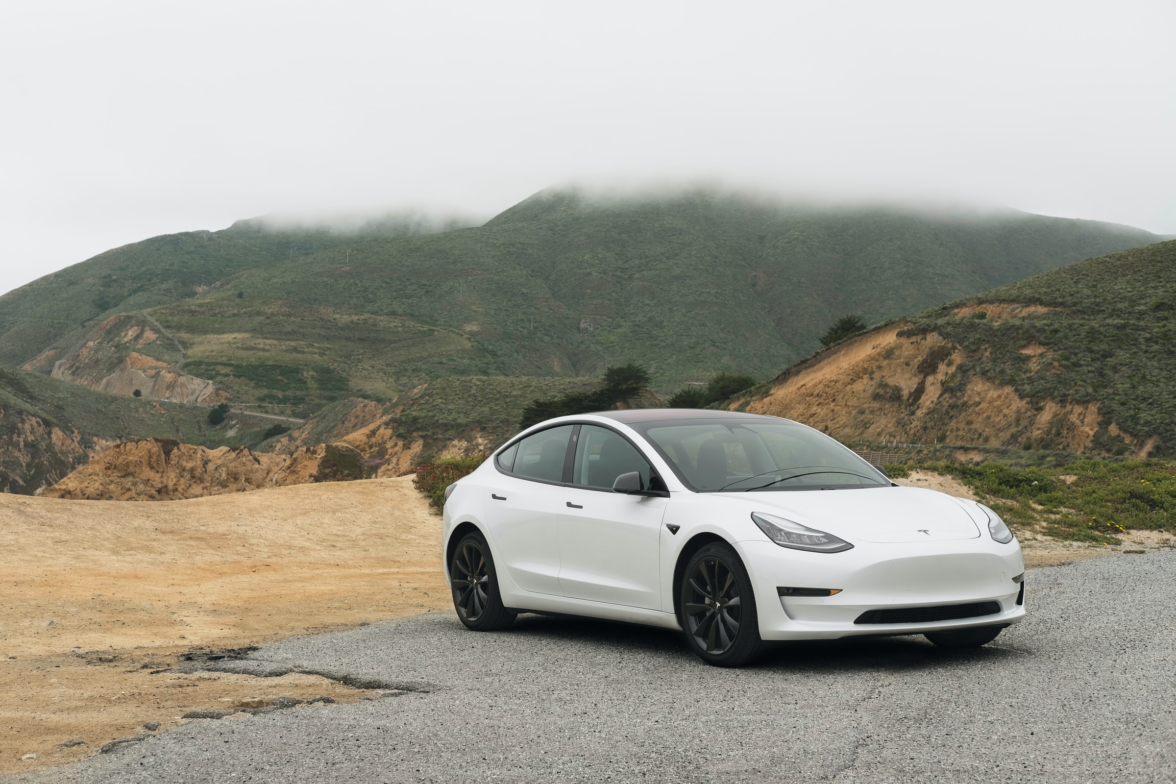 You are currently viewing Model Y Gets EPA Rating Yet Tesla Is Impatient To Let It Electric Slide