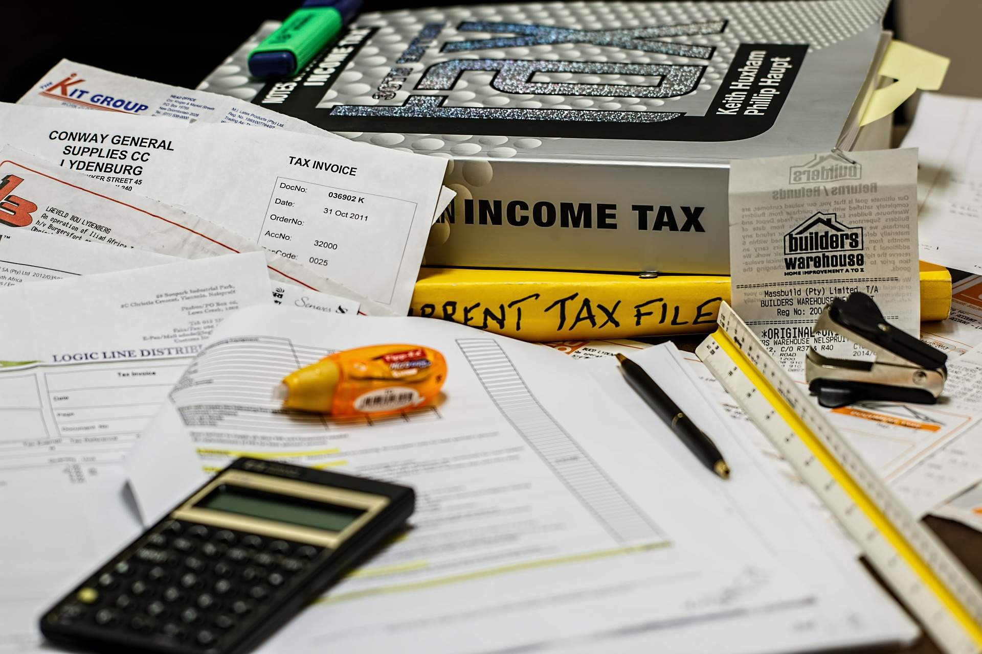 You are currently viewing Taxpayers Receive Their Own Neighbors Tax Forms In IRS Mix-Up